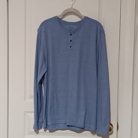Collection of 5 Men's Long Sleeve Henley's, Apt. 9 and Members Mark, Large - Picture 4 of 10